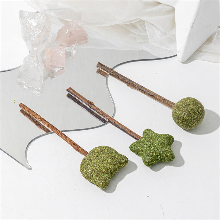 Natural Silvervine Catnip Lollipop for Cats - Interactive Chew Toy & Dental Treat
