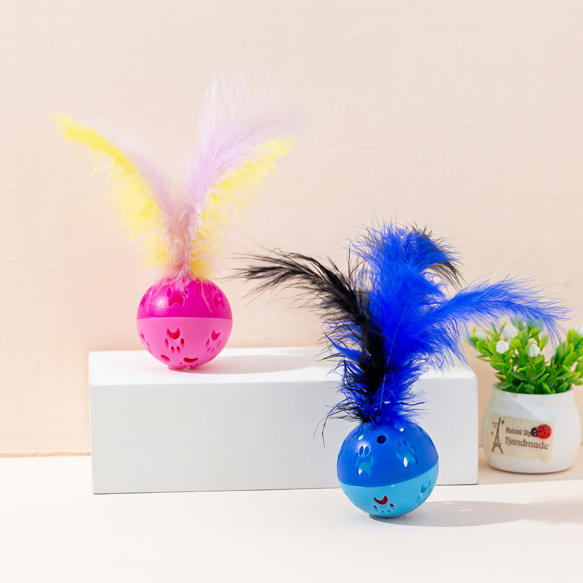 Interactive Feather Bell Ball Cat Toy - Fun Chase & Exercise Toy for Kittens & Adult Cats