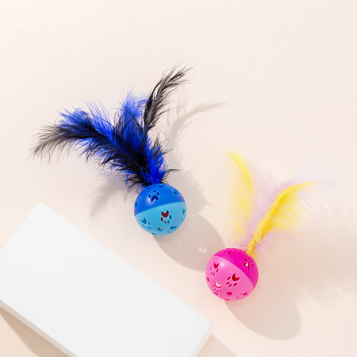Interactive Feather Bell Ball Cat Toy - Fun Chase & Exercise Toy for Kittens & Adult Cats